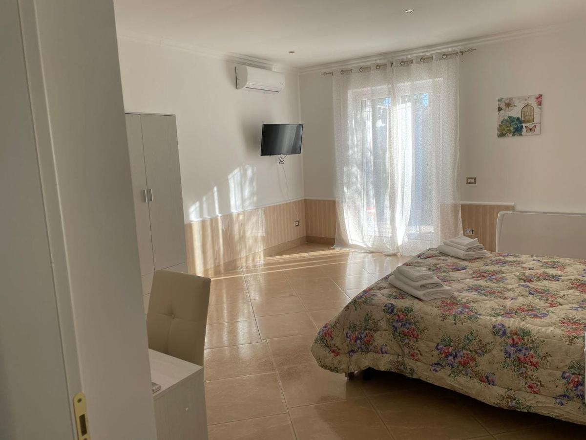 Bed and Breakfast Corte Vena Бьянко Екстер'єр фото